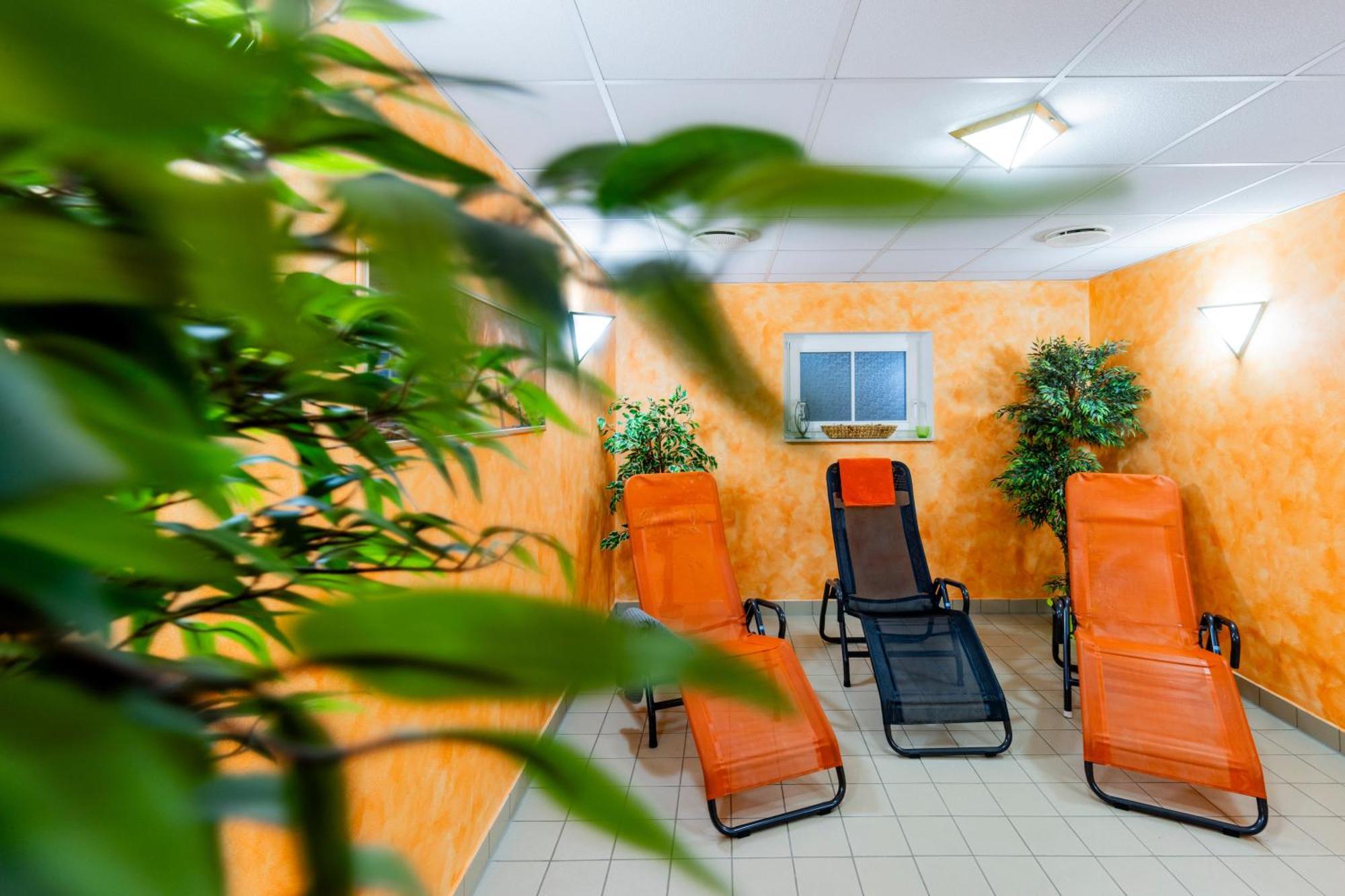 Hotel Gondelfahrt Kurort Jonsdorf Exterior foto