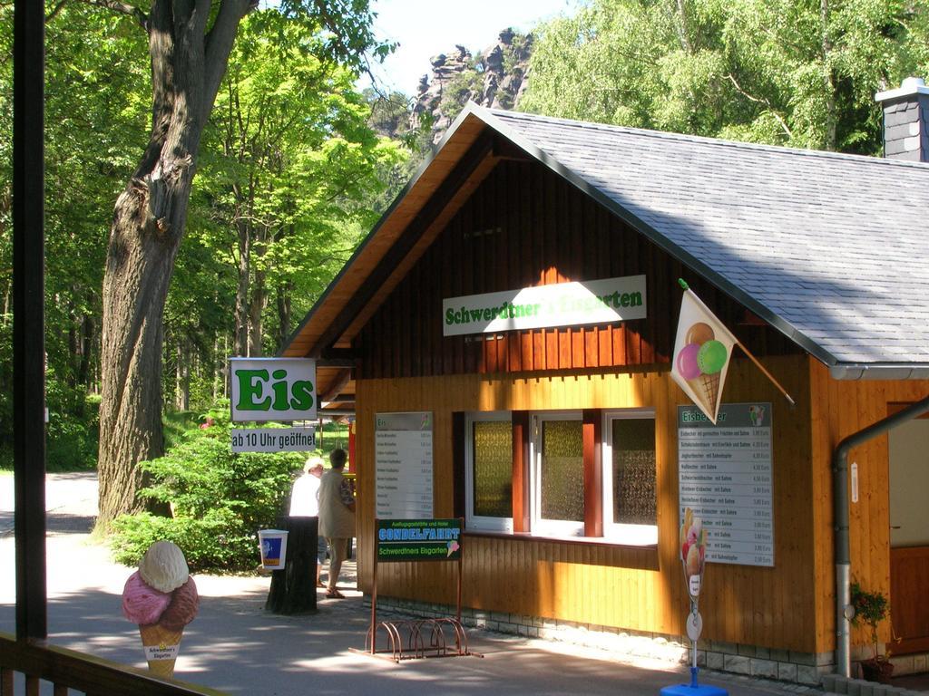 Hotel Gondelfahrt Kurort Jonsdorf Exterior foto